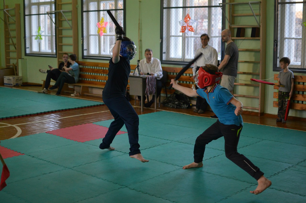 Соревнования по японскому фехтованию прошли в Пскове 