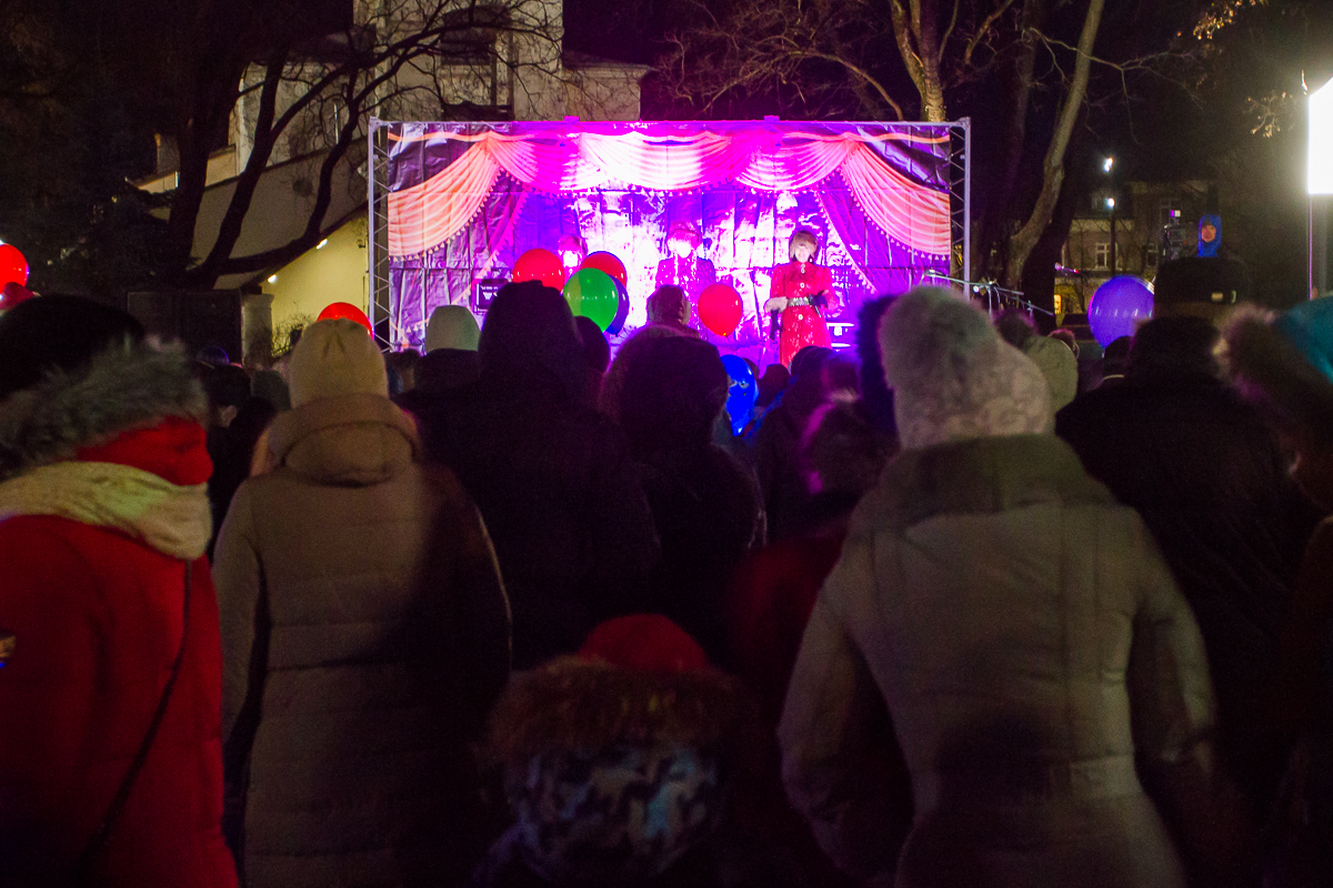 Фестиваль светошариков в Пскове