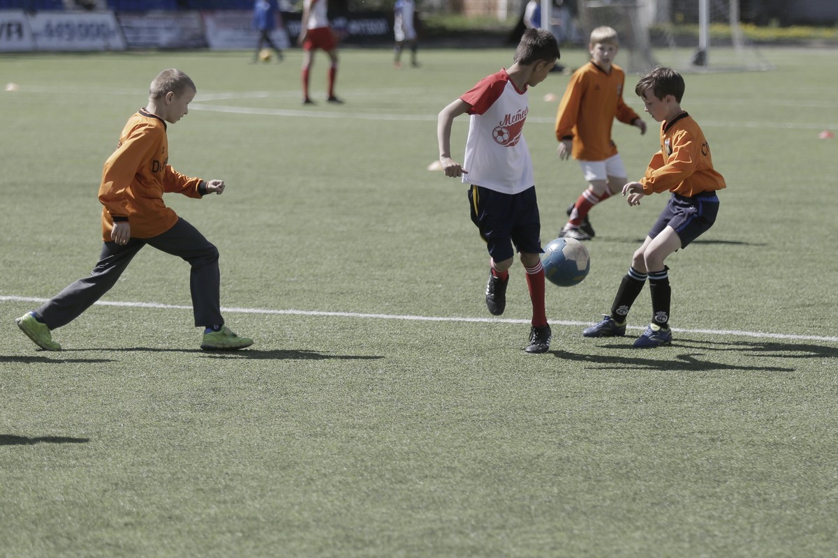 Футбольный турнир «Маленькие сердца» в Пскове 