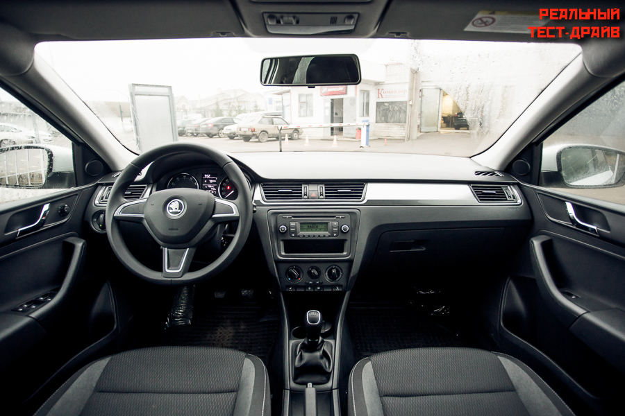 Skoda Rapid внутри