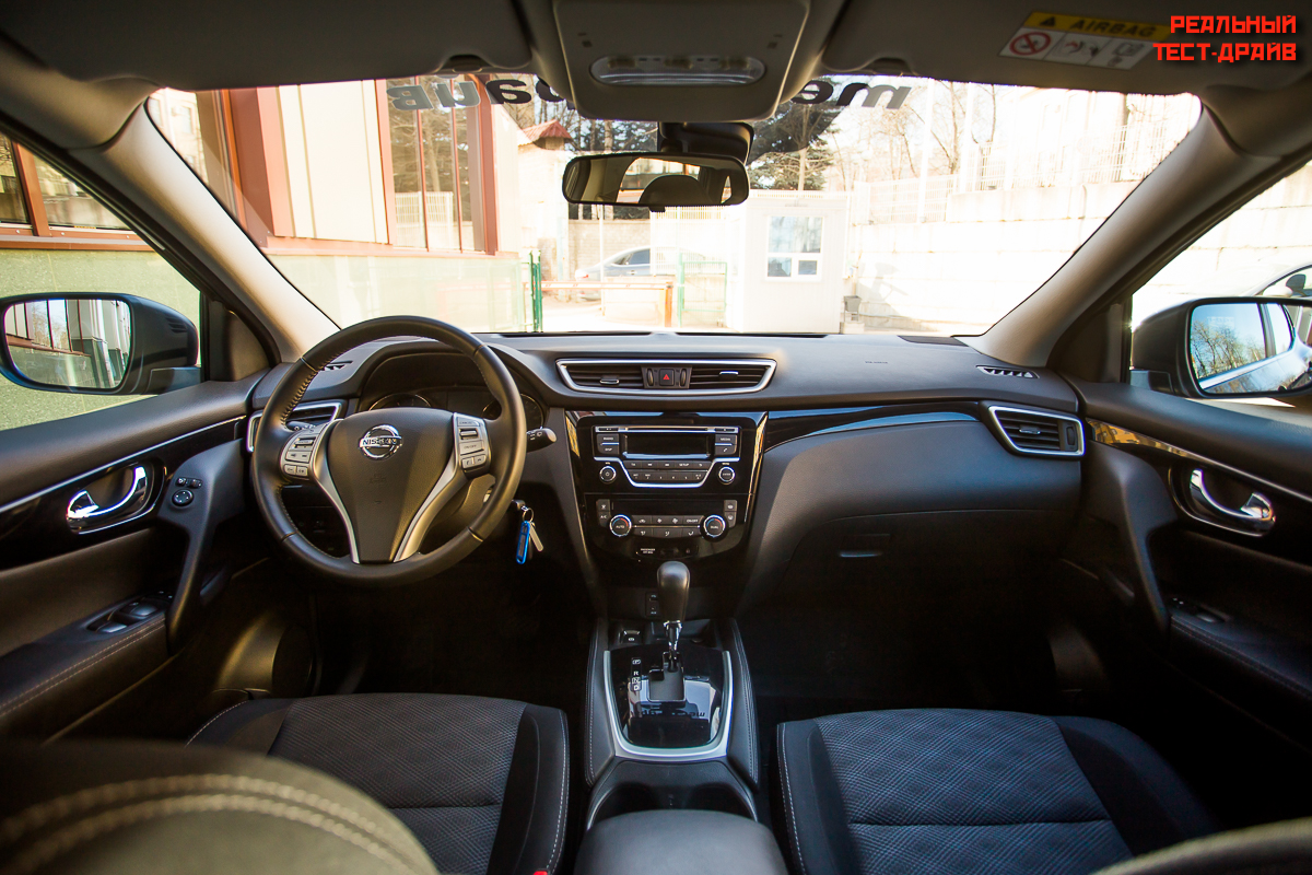 Nissan Qashqai салон 
