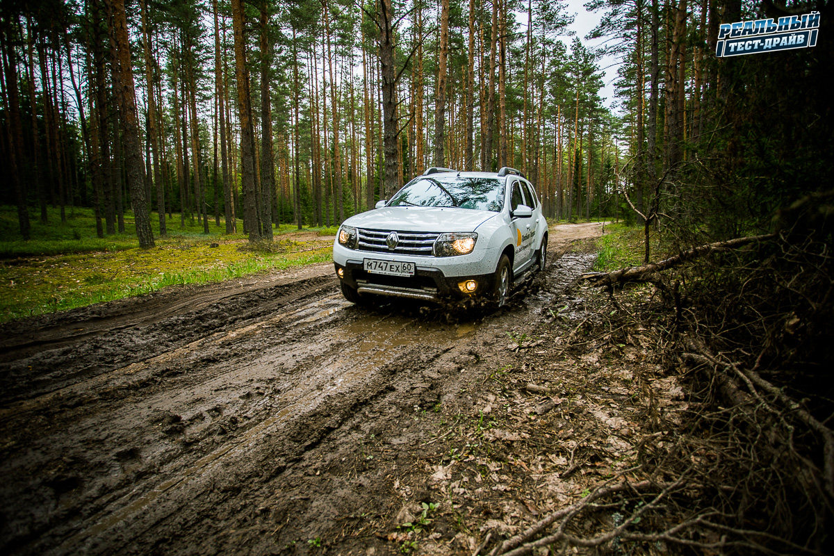 Renault Duster на ходу