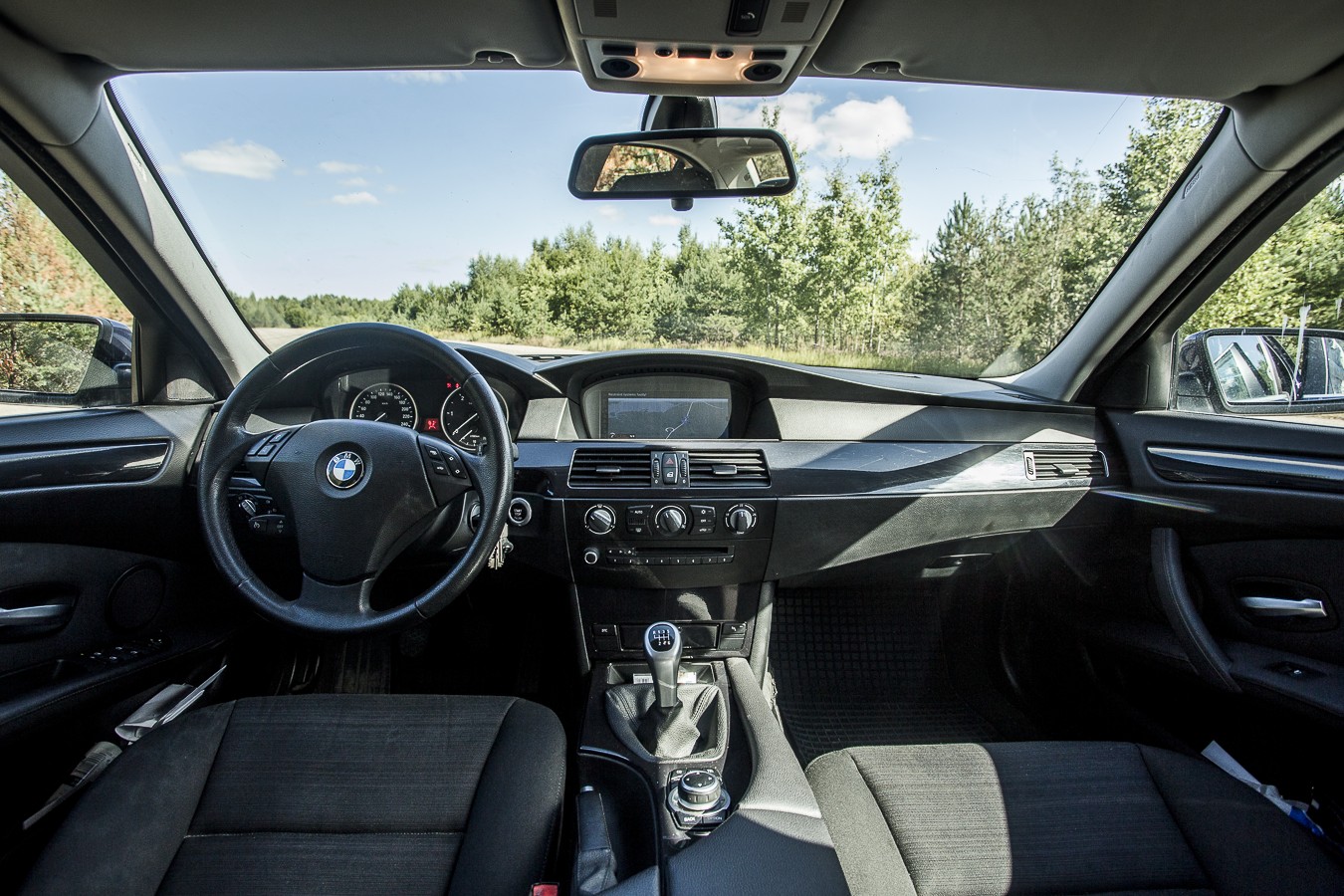 BMW 520d (E60) 2009 