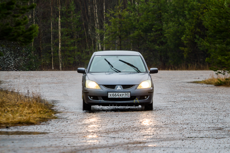 Chevrolet Aveo vs Mitsubishi Lancer