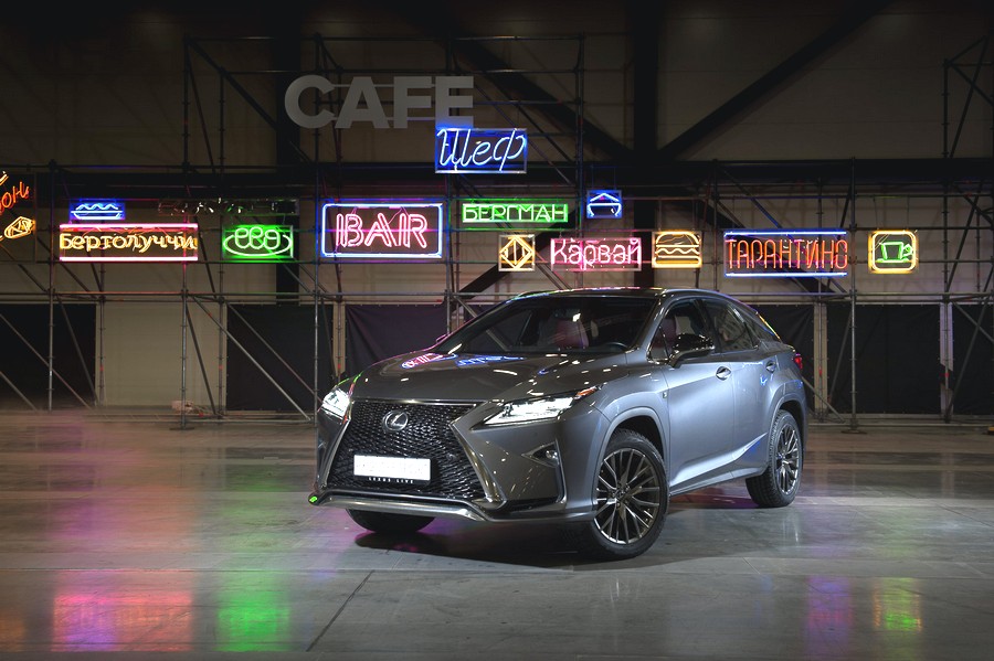 Легкое бездорожье: Lexus RX