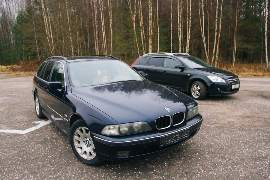 BMW 523i Touring vs KIA cee'd_sw: экстерьер и интерьер