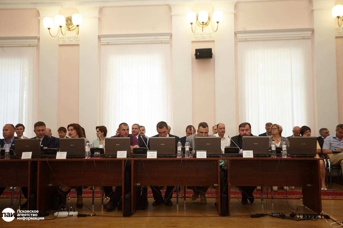 21-я сессия Псковского областного собрания депутатов