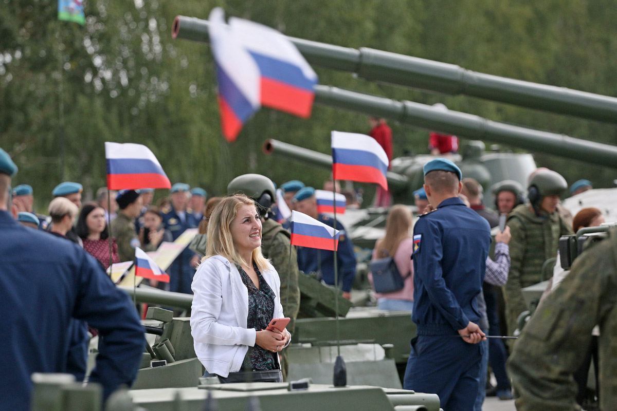 В Пскове отметили День ВДВ