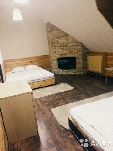 Бревенчатый дом в деревне Захново Печорского района