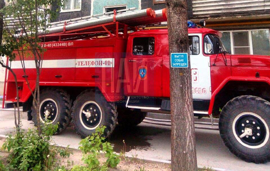 ФОТОФАКТ: Возгорание в Пыталово