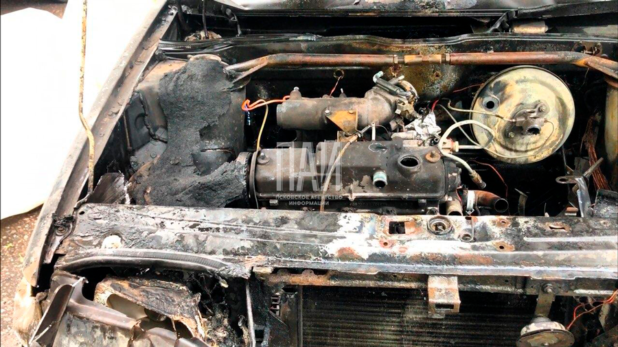 Возгорание моторного отсека автомобиля «ВАЗ-2115»