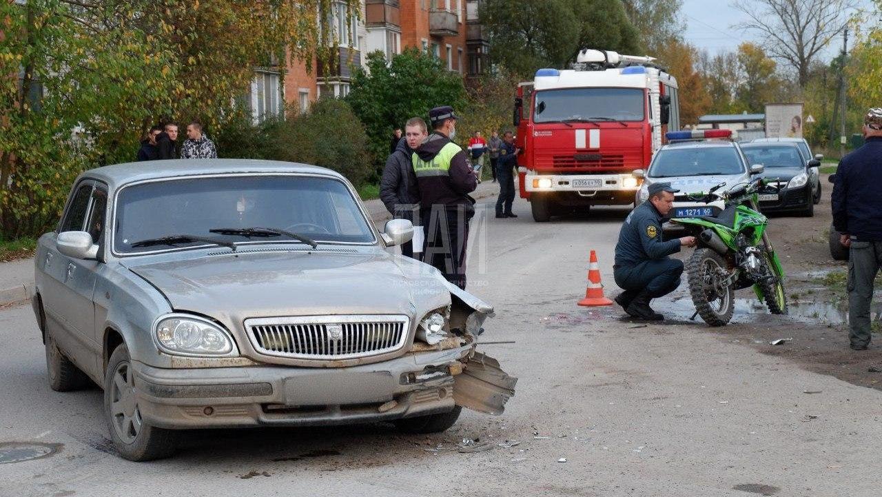 ДТП с автомобилистом и мотоциклистом в Острове