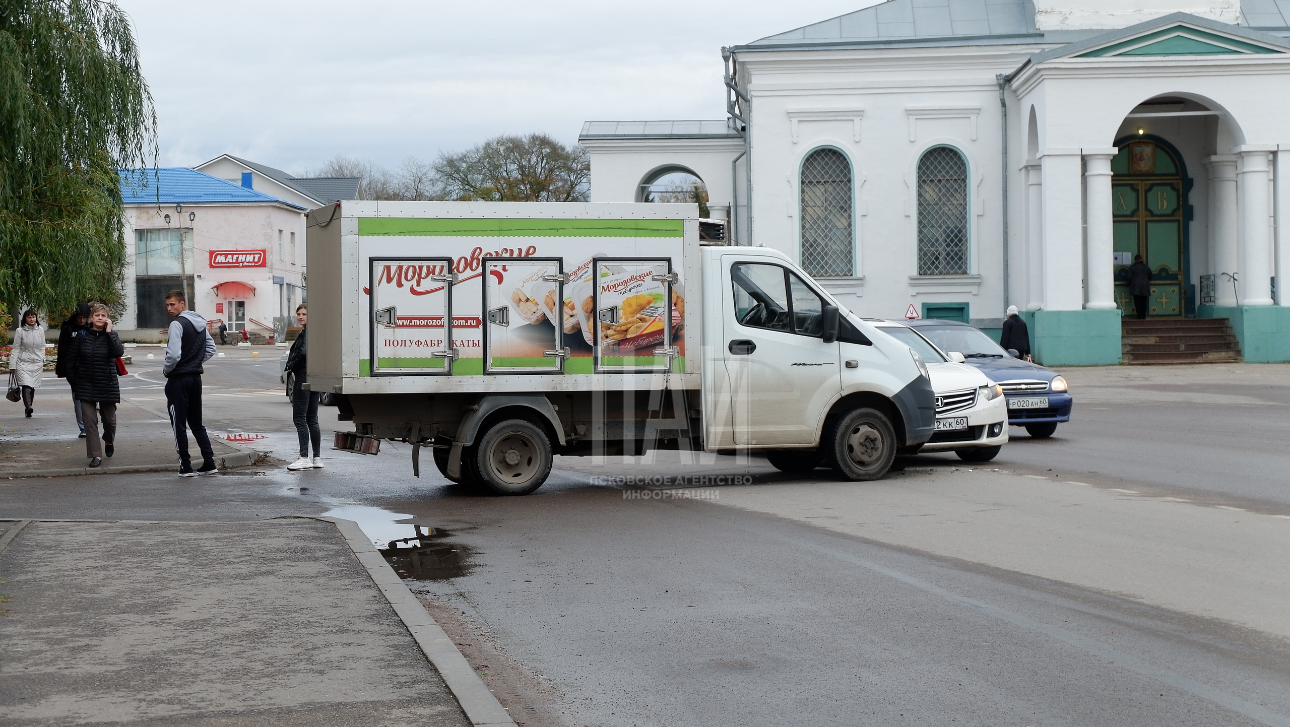 ДТП в центре Острова со столкновением двух машин 