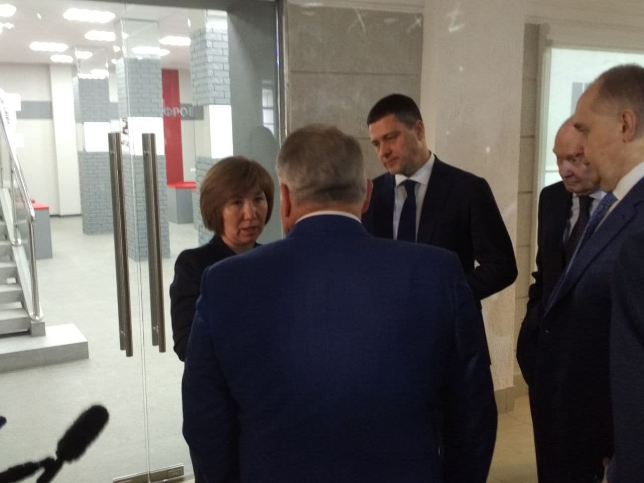 Михаил Ведерников посетил Кикоинский класс на базе ПсковГУ