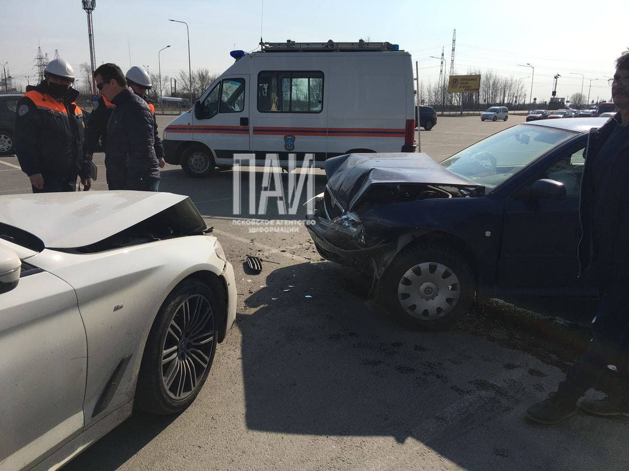 ДТП на улице Завеличенской в Пскове