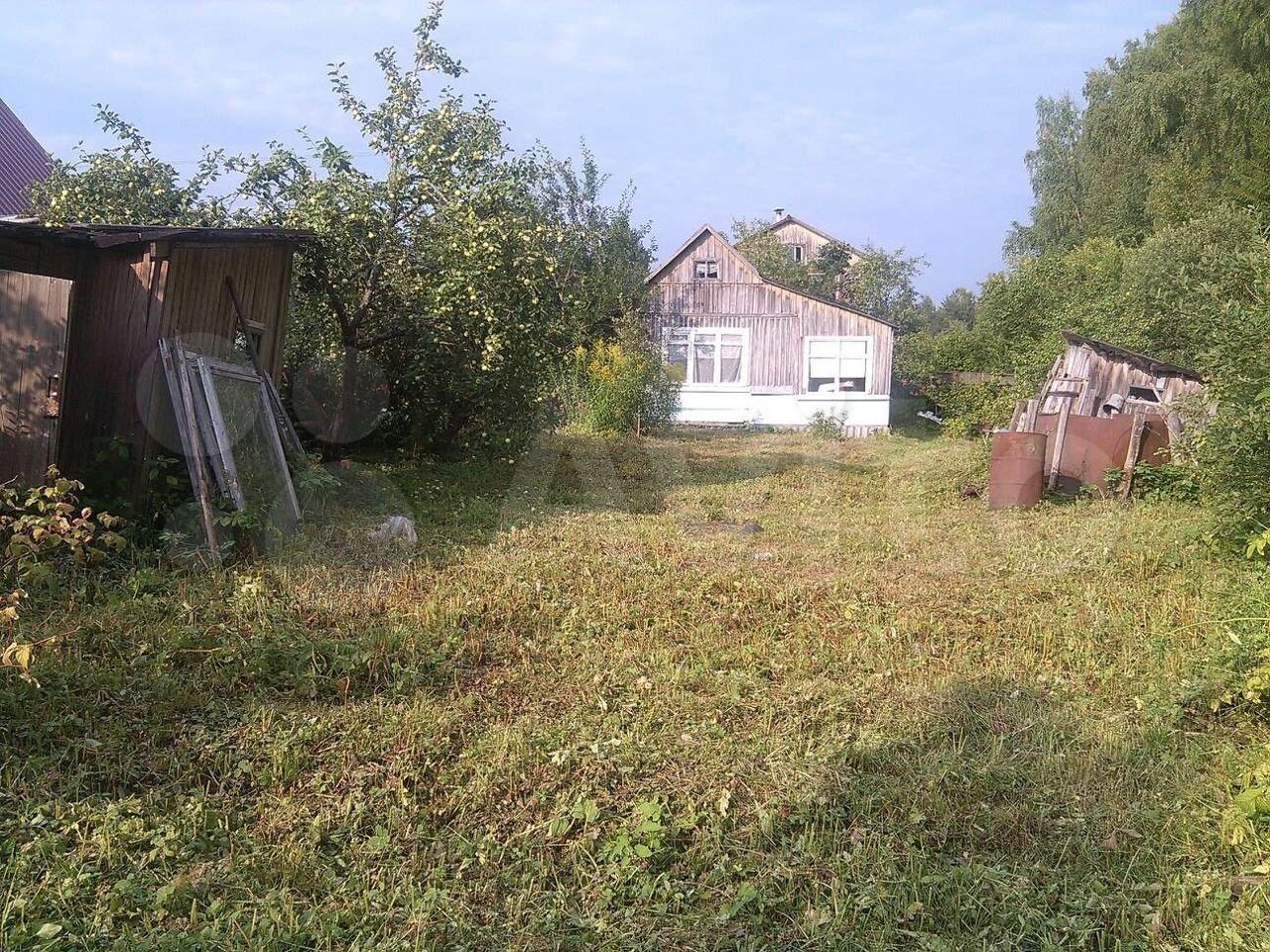 Дача на берегу реки Кебь