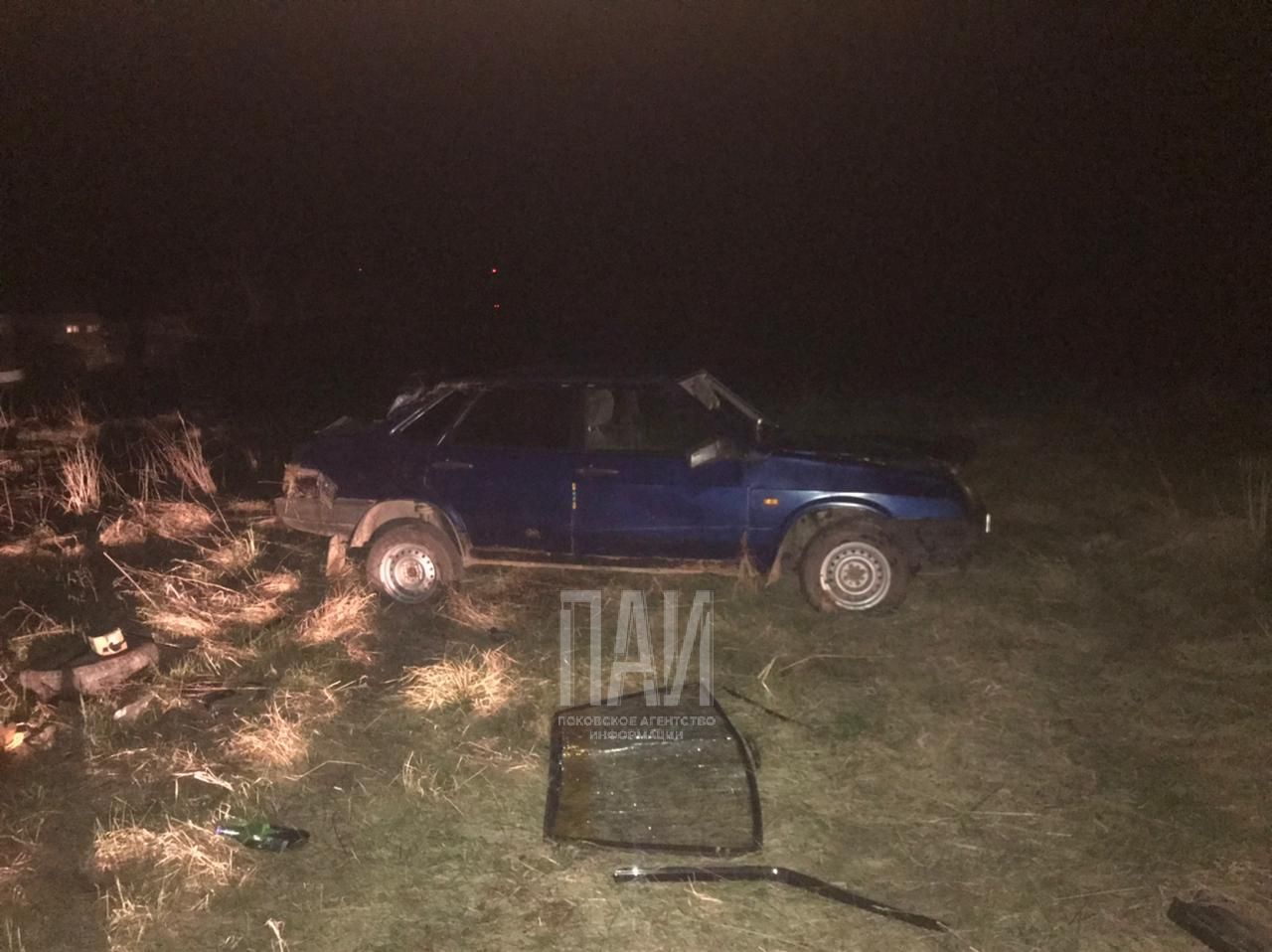 Автомашина съехала в кювет в Печорском районе 