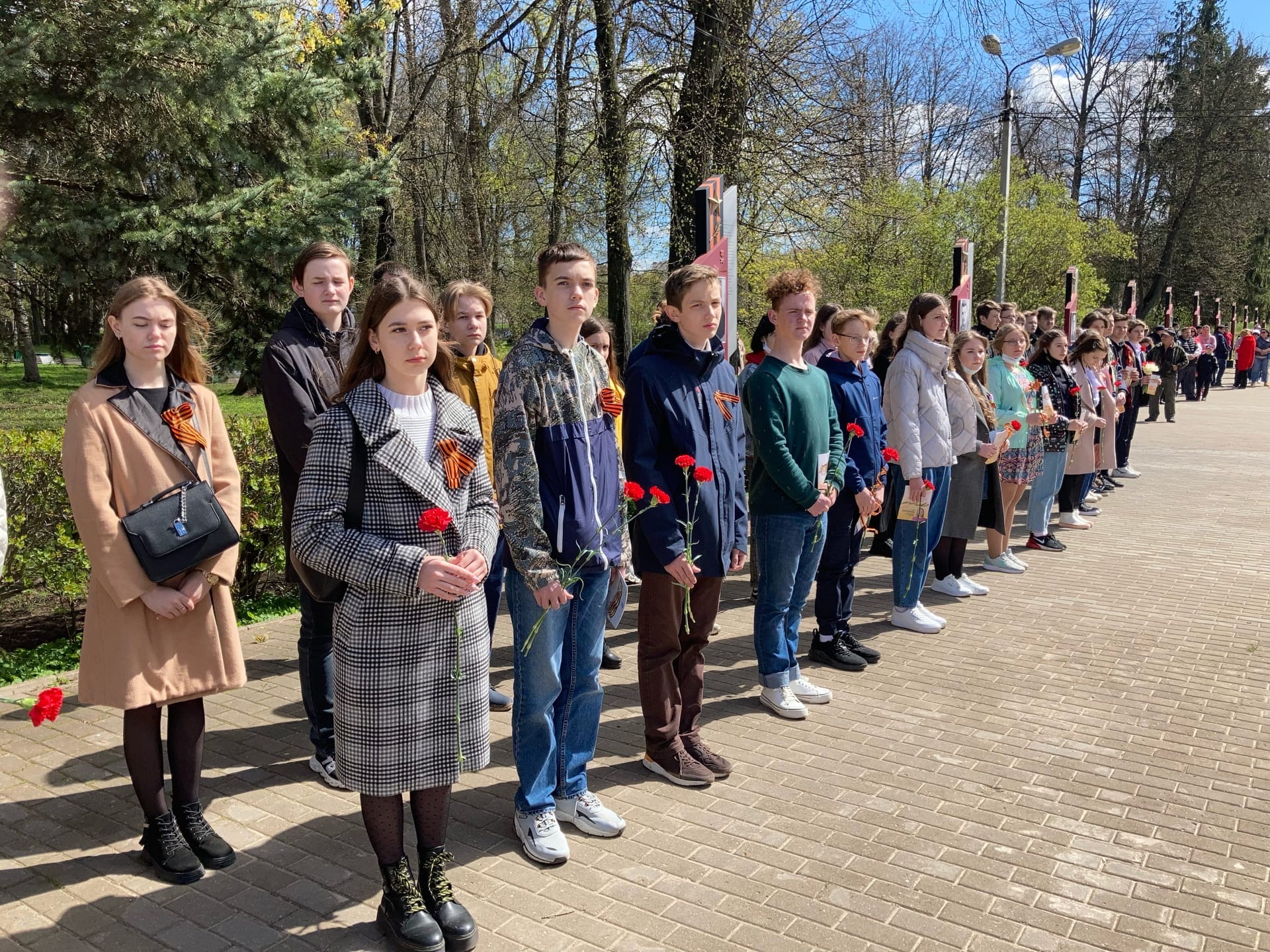 В Великих Луках состоялся торжественный митинг