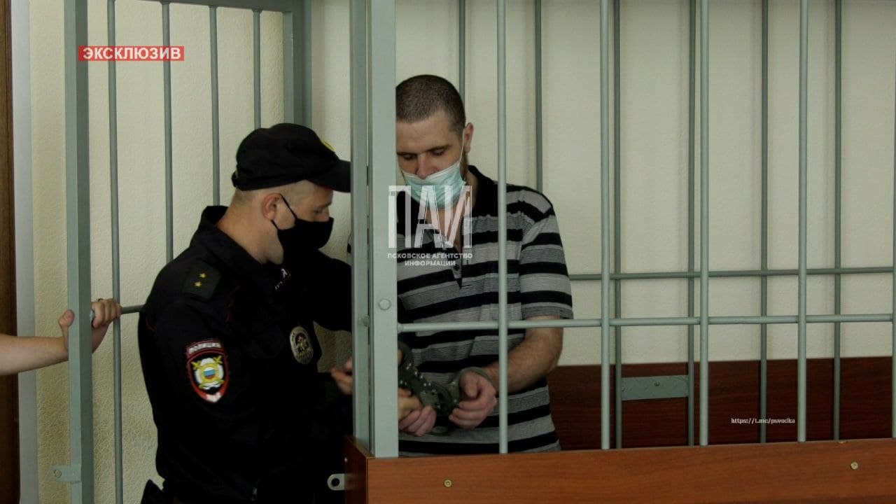 Судебное заседание по обвинению в совершении преступлений, предусмотренных ч. 1 ст. 166,   п. «а», «б» ч. 4 ст 264 УК Рф
