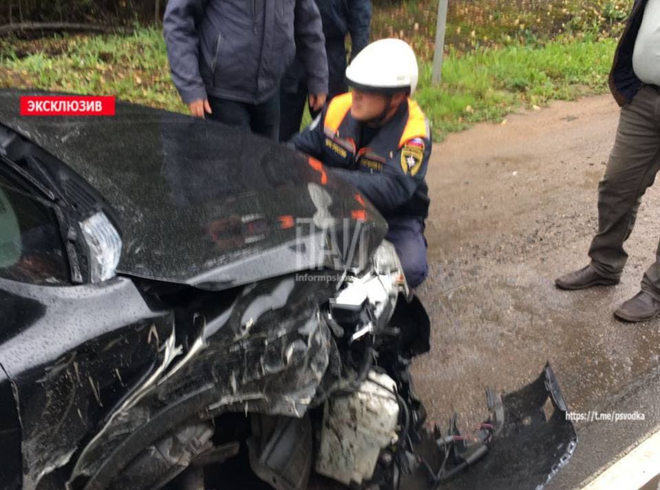 Два человека пострадали в результате ДТП в Псковском районе