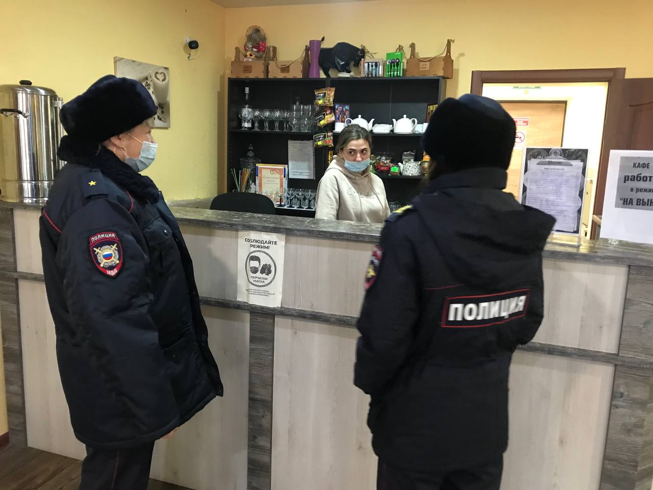 Жителям Усвятского района напомнили о соблюдении масочного режима 
