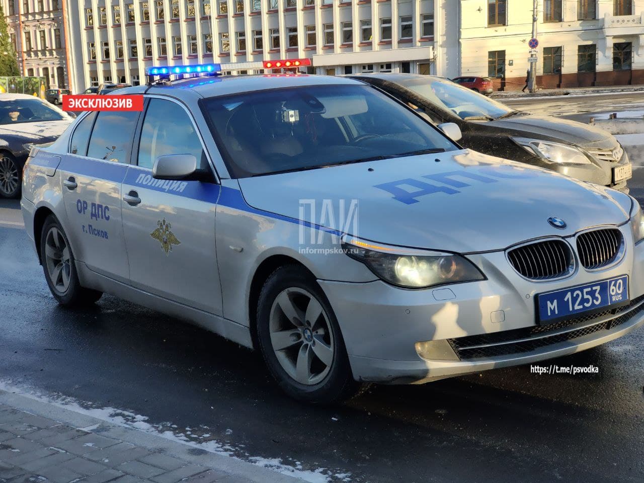 Девушку госпитализировали после ДТП в Пскове