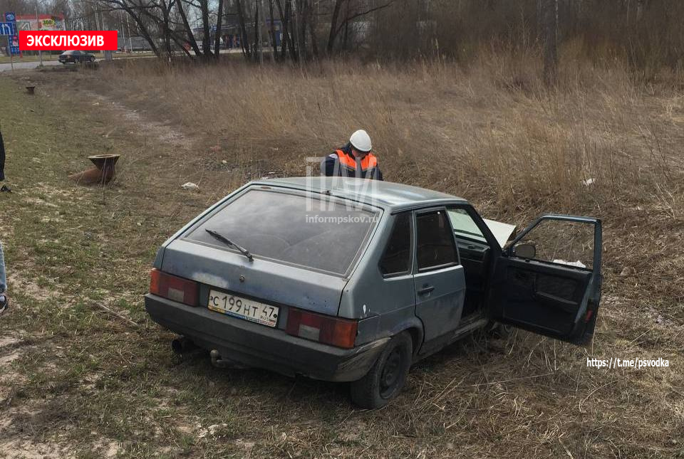 Два человека пострадали в ДТП на трассе Псков – Гдов 
