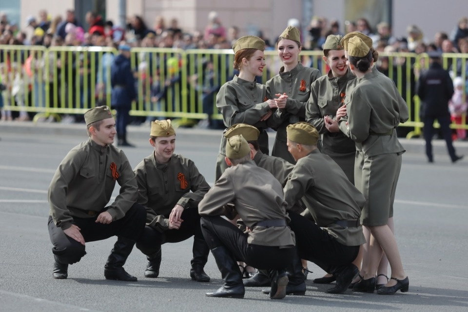 ФОТОРЕПОРТАЖ: Парад Победы в Пскове