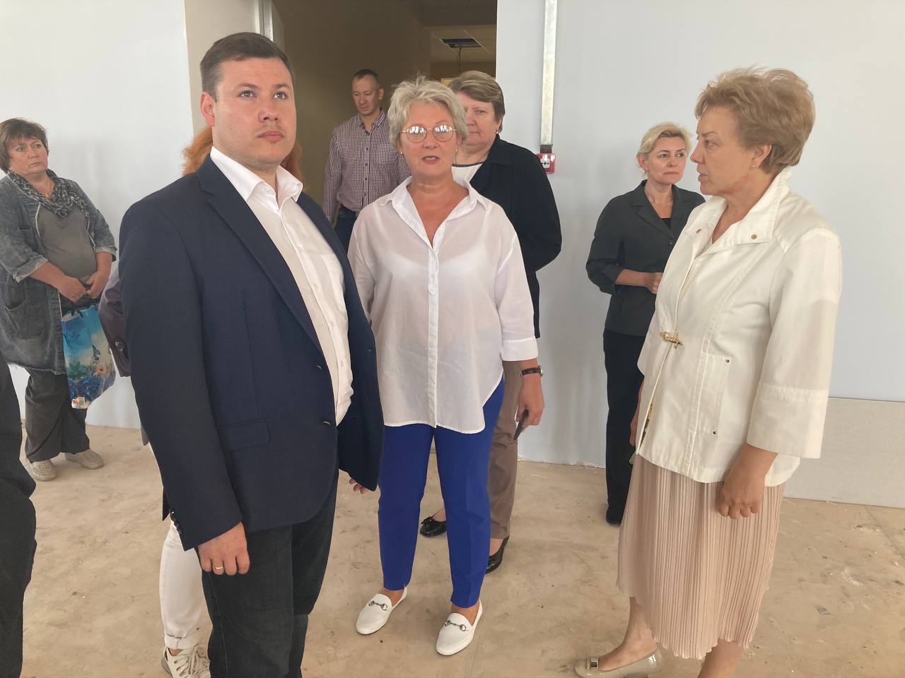 Строительство школы в Великих Луках идёт по графику