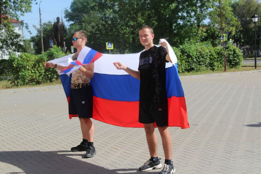 Празднование Дня российского флага в районах Псковской области