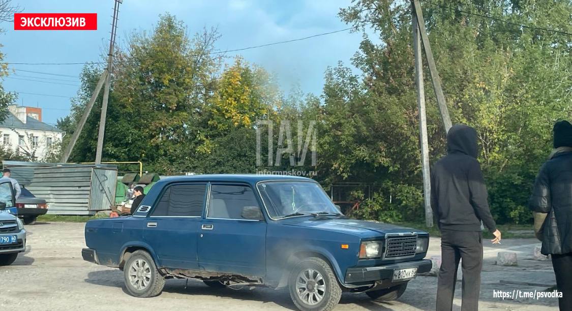 Драка у рюмочной в Пскове