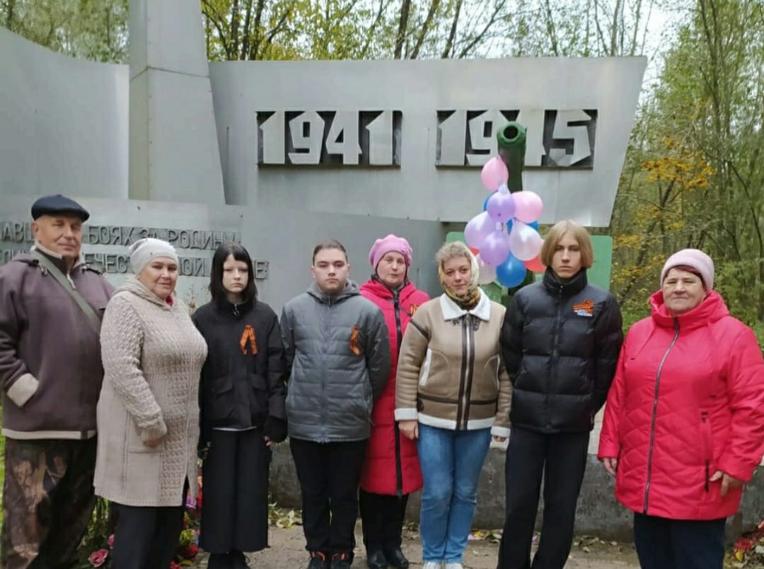 Воинский мемориал благоустроили в Красногородском районе