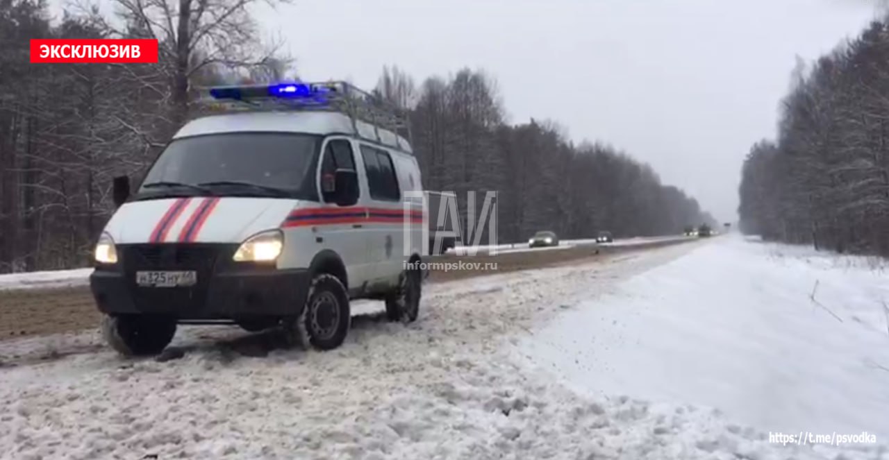 Водитель легкового автомобиля пострадал в результате ДТП с участием фуры