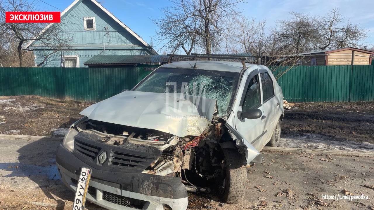 Два человека пострадали в ДТП с арендованный автомобилем в Пскове