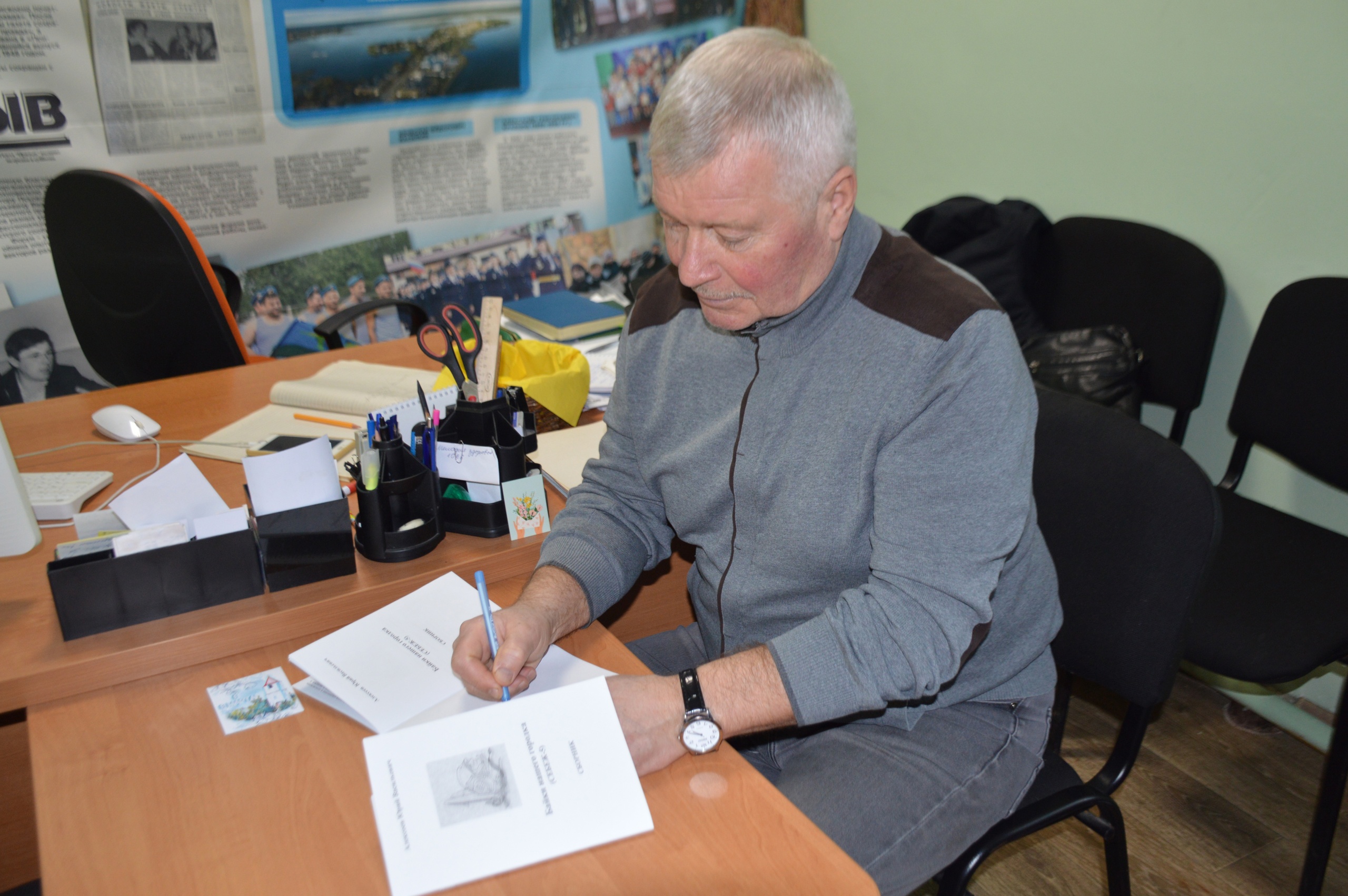 Житель Себежа Юрий Алексеев написал книгу о родной земле