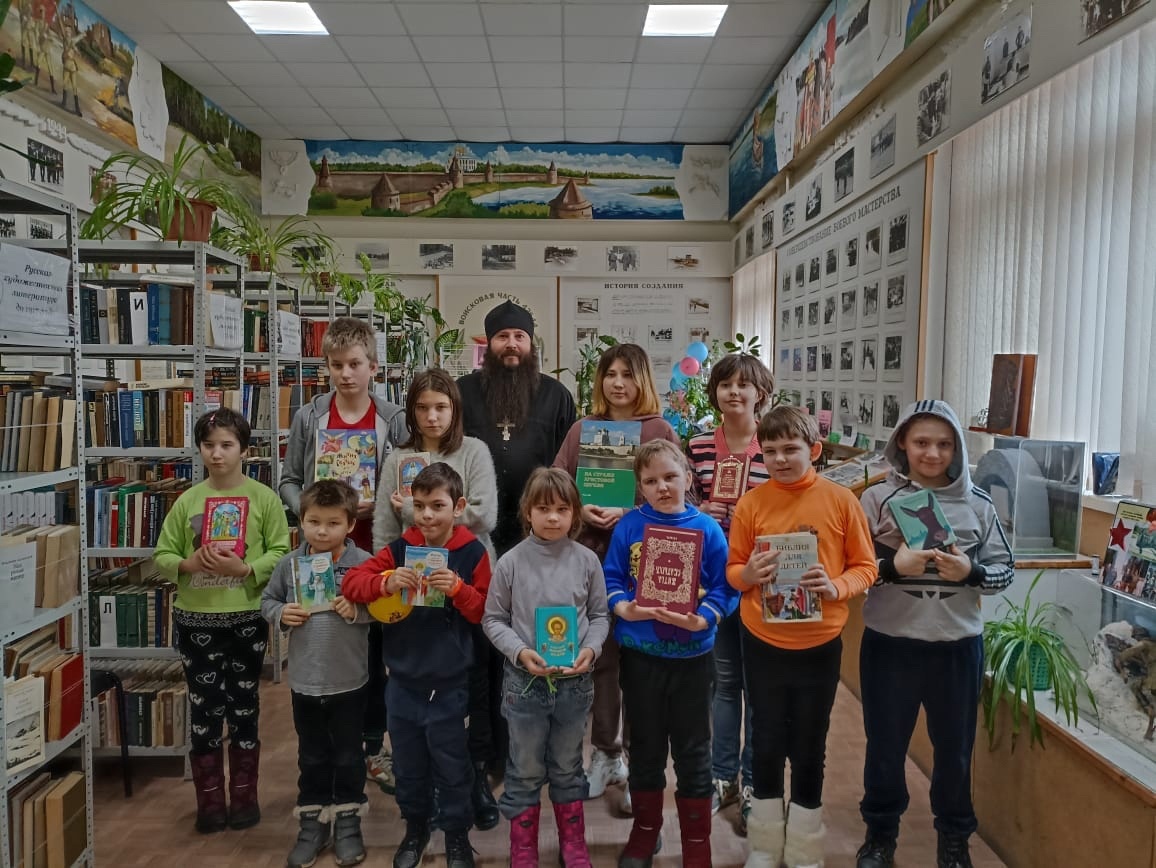 Детские православные книги презентовали в Себежском районе
