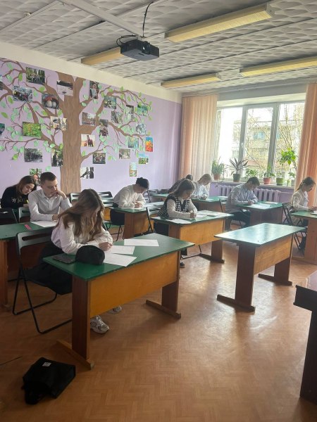 В Пскове подвели итоги конкурсов на лучшего экскурсовода и краеведа среди школьников