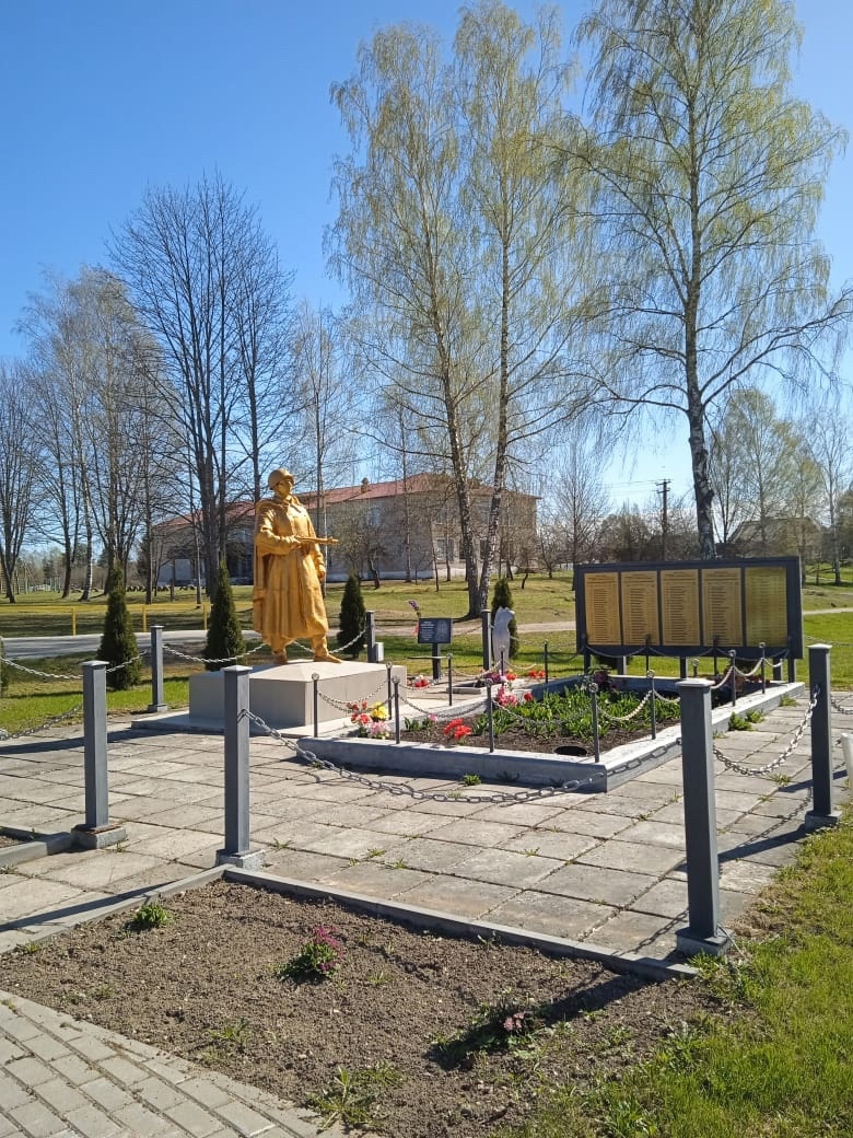 Жители Себежского района массово проводят субботники