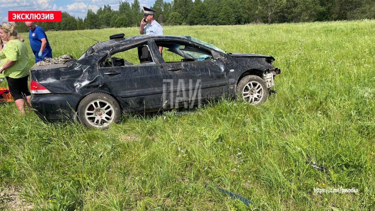 ДТП произошло у деревни Влазово Островского района