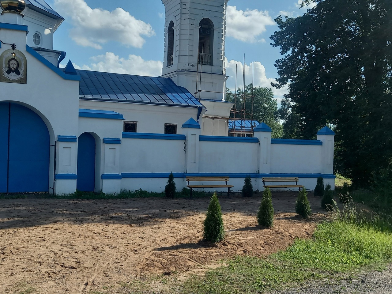 Сквер благоустроили в Великолукском районе благодаря работе ТОС