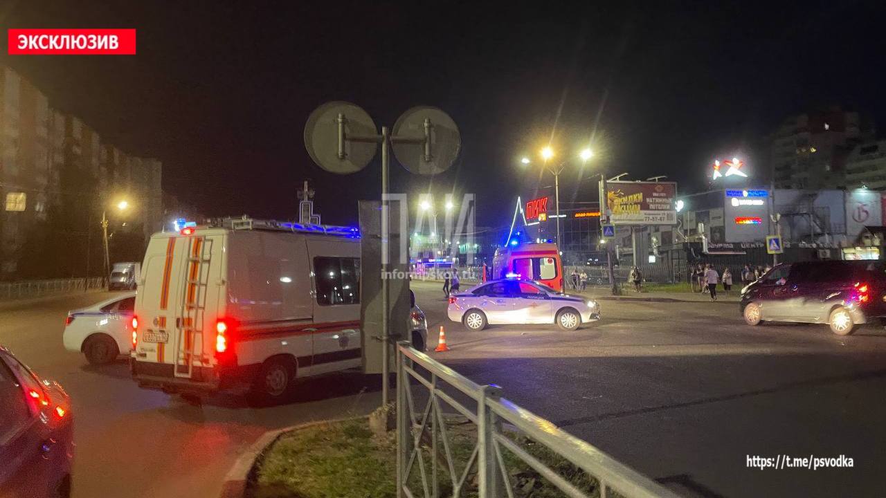 Велосипедиста госпитализировали из-за ДТП в Пскове