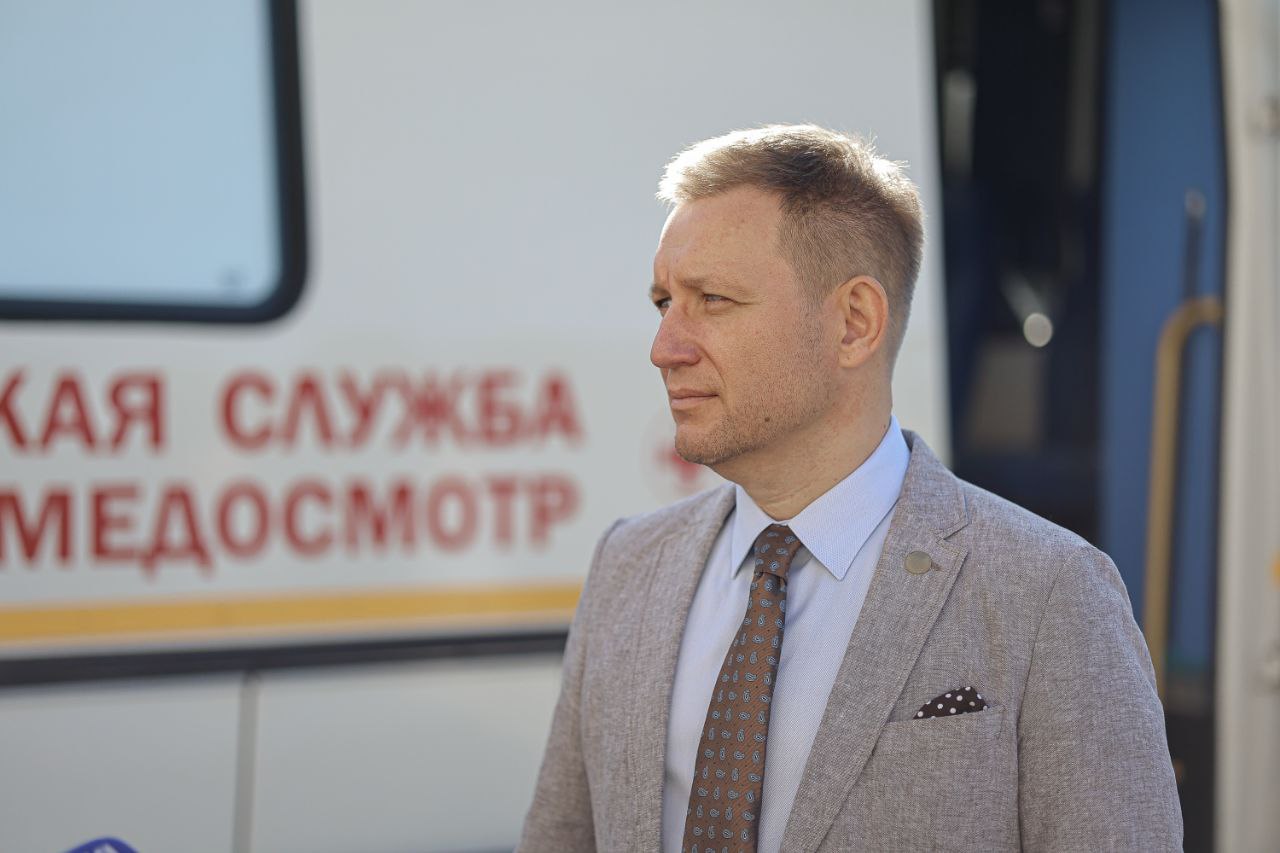 Игорь Сопов и Марина Гаращенко посетили избирательный участок в Пскове