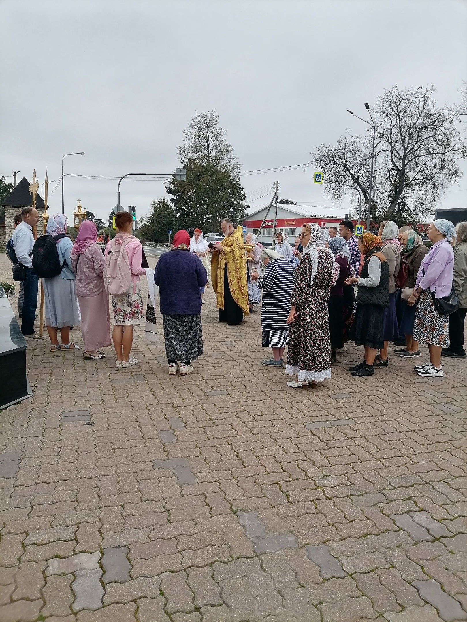 Состоялся традиционный крестный ход вокруг Пскова 