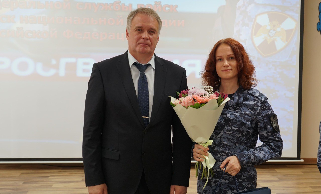 Росгвардейцев чествовали в Пскове сегодня