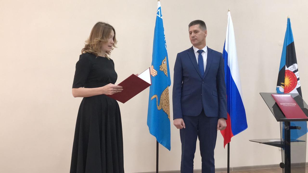 Дмитрий Петров вступил в должность главы Усвятского муниципального округа