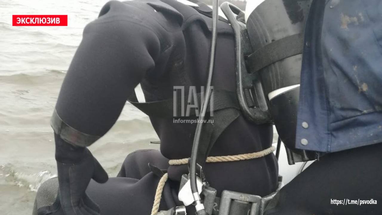 Мужчину искали водолазы областной службы спасения