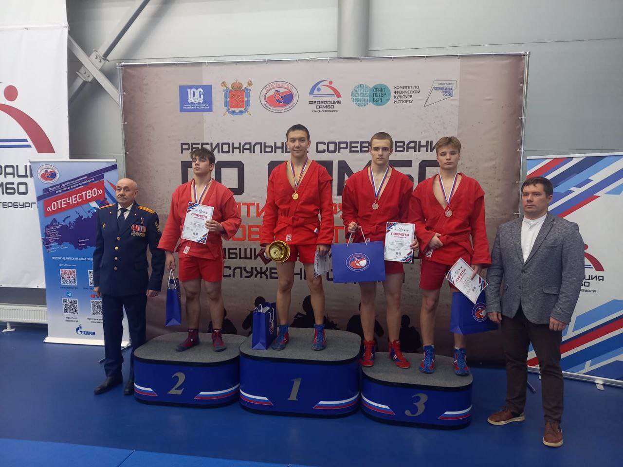Псковские динамовцы стали призёрами на трёх турнирах по самбо и дзюдо