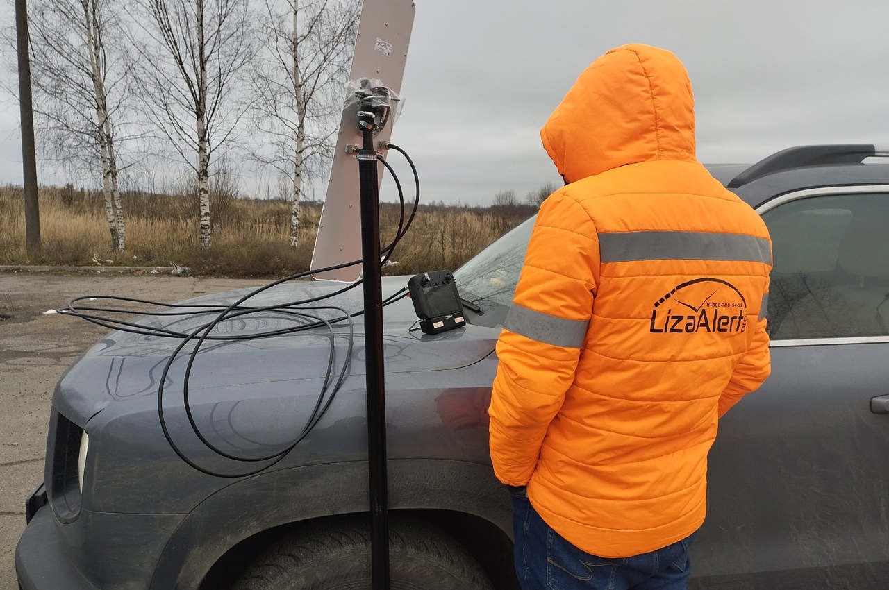 Более 400 километров обследовали волонтеры во время поисков пропавшего Максима Новинского