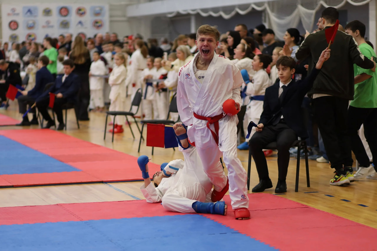 Областные чемпионат и первенство по карате прошли в Пскове