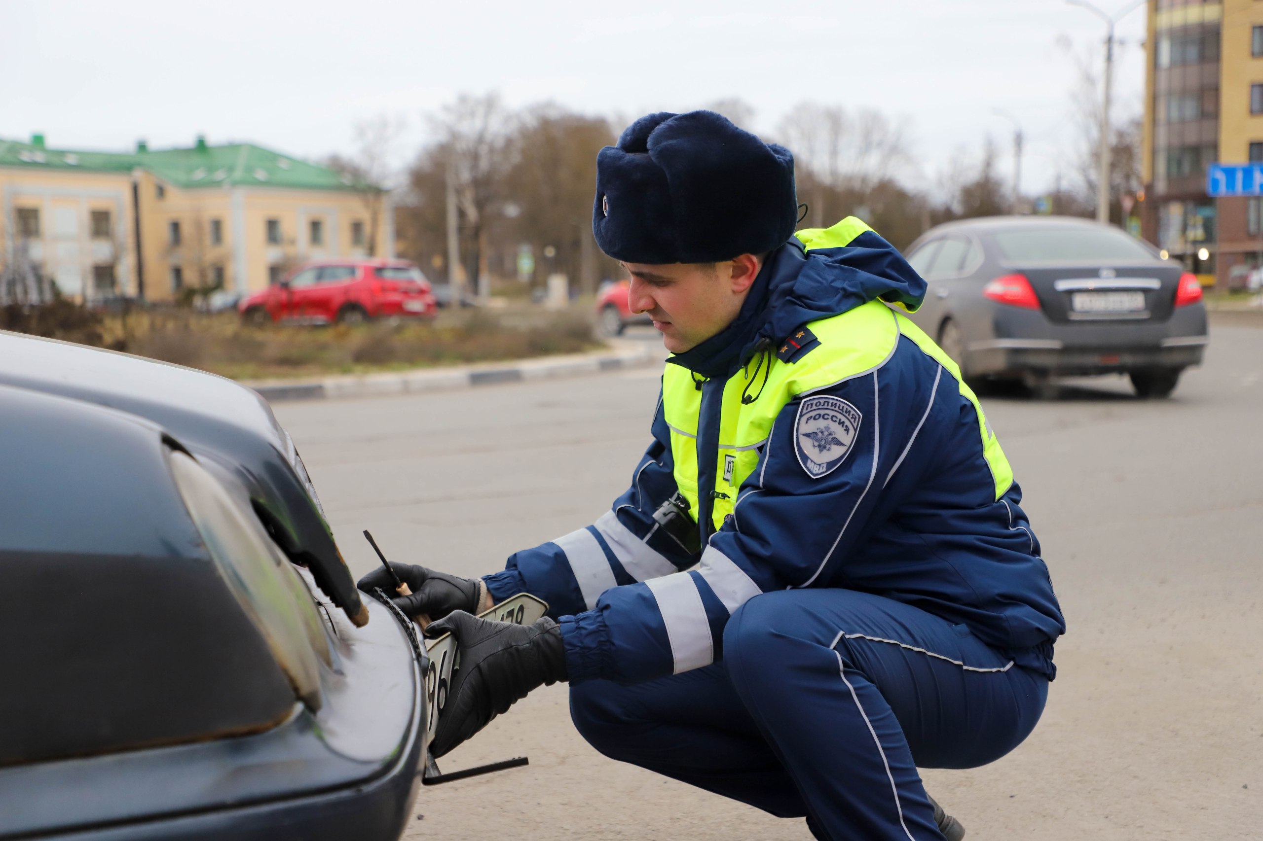 Псковские студенты несут службу вместе с полицией